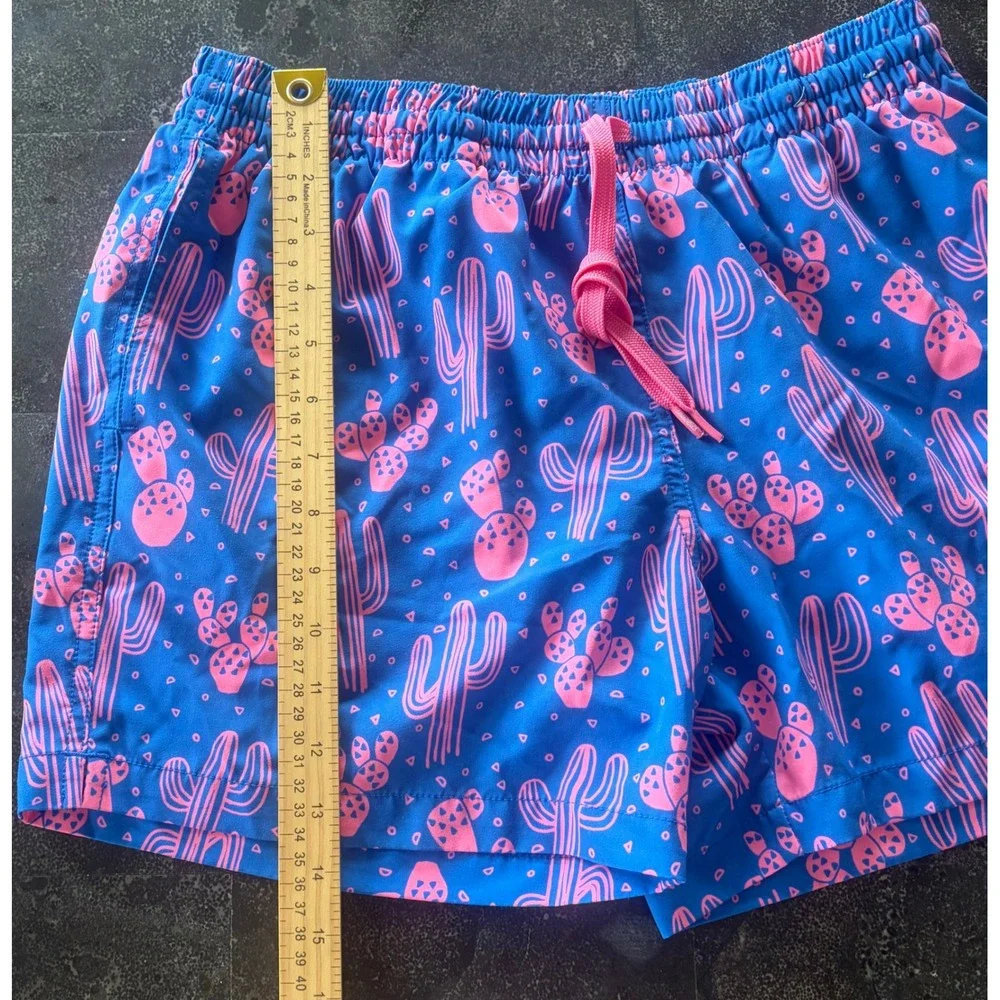 Chubbies Men Swim Trunk Blue Pink Cactu Print 5.5